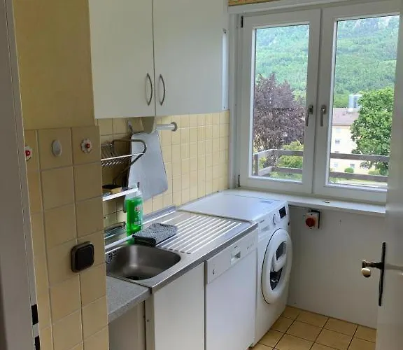 501, Schlafzimmer, Wohnzimmer, Kueche Und Bad Mit Bergblick Bad Reichenhall
